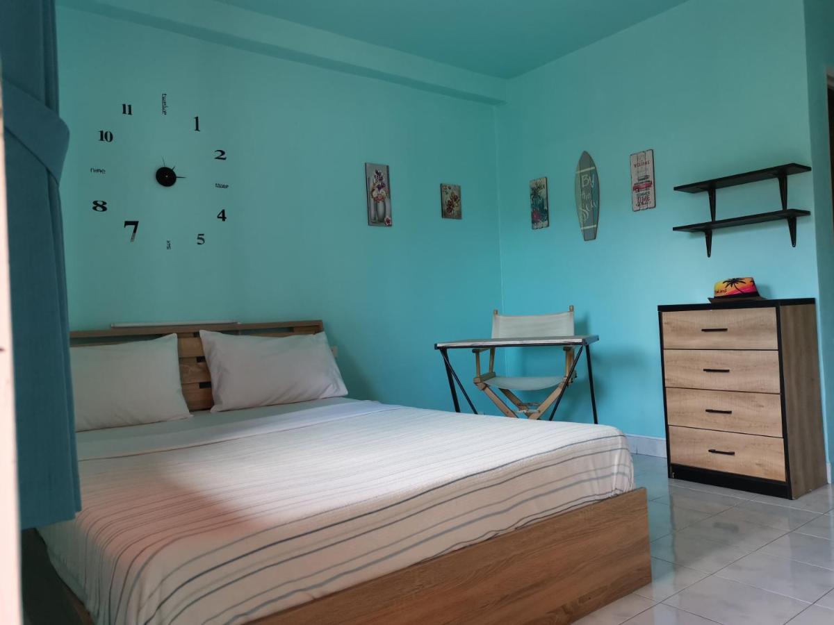 Mypatong Social Hostel Экстерьер фото